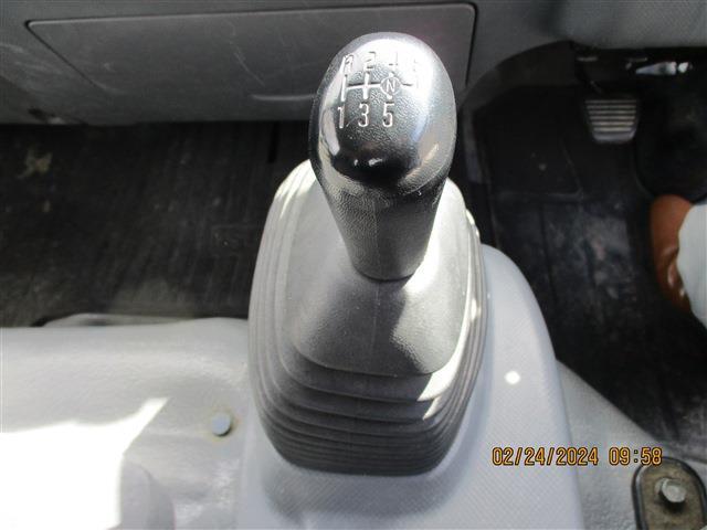 いすゞ エルフ 3.0 ワイド ロング フルフラットロー ディーゼルターボ 3トン 福島県の詳細画像 その17