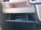 当店は近畿運輸局指定工場完備です。ご購入後のオイル交換や修理・車検など、アフターメンテナンスのことも安心してお車を購入頂けます。