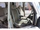 運転席シートの画像です♪シート黄ばみ、穴もございますので購入を検討されているお客様には減車確認、試乗お願いします。 お問合せはカーセンサーフリーダイヤル0078-6002-853027までお電話ください♪