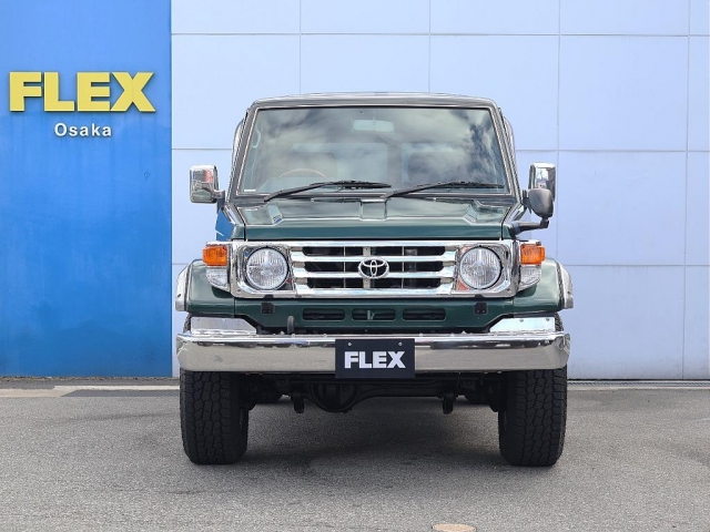 �z�X�����ۖڂ̃t�����g�t�F�C�X�I