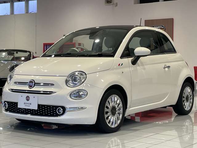 ボサノバホワイトが映える人気のスタイリング。ＦＩＡＴ５００らしい上品な佇まいです。