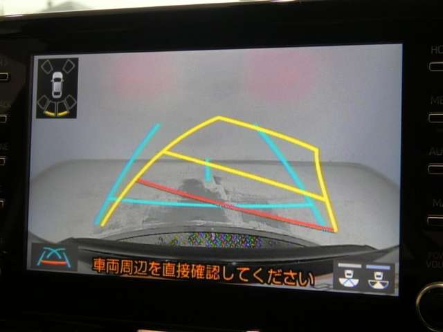 バックガイドモニターで、後方を確認しながら安心して駐車することができます。運転初心者も熟練者も必須の機能ですよ！
