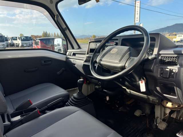 スバル サンバートラック ダンブ 660 4WD 5速ミッション エアコン ワンオーナー 滋賀県の詳細画像 その10