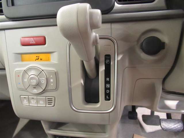 スズキ アルトラパン 660 L 4WD スマートキー 前席シートヒーター 愛知県の詳細画像 その15