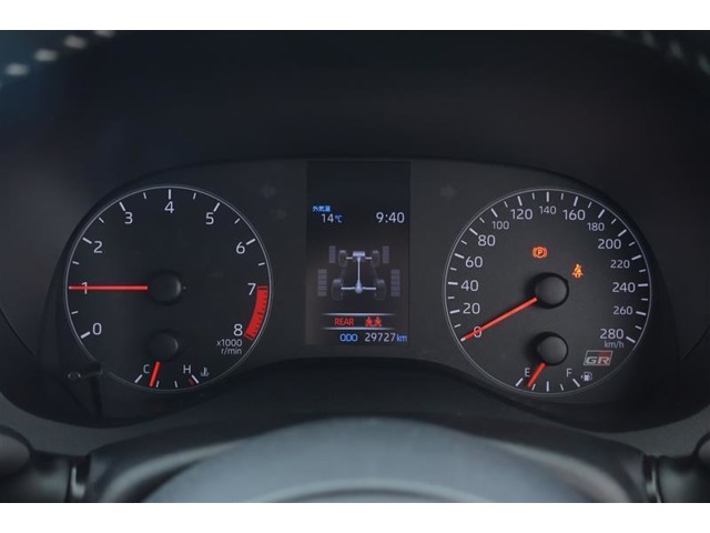 トヨタ GRヤリス 1.6 RZ ハイ パフォーマンス 4WD ローダウン ディスプレーオーディオETC 群馬県の詳細画像 その8