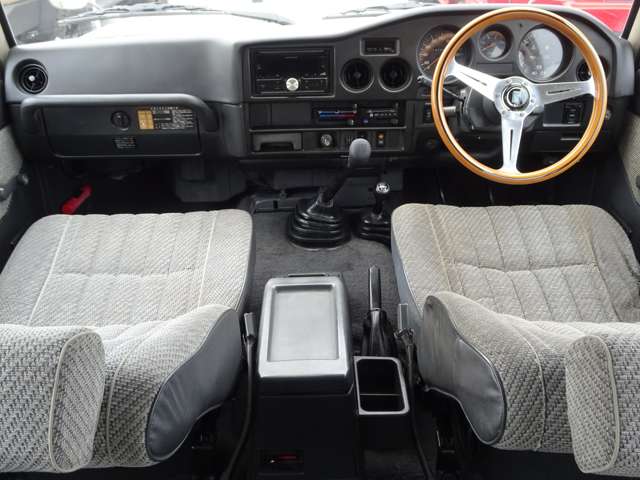 トヨタ ランドクルーザー60 4.0 GX ディーゼル 4WD 5速ディーゼルARBバンパー鍛造ホイール 宮城県の詳細画像 その18
