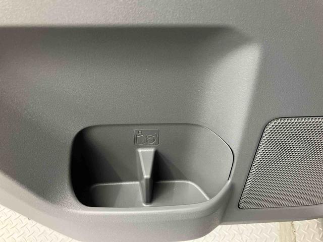 月ごとに変わるウェルカムスイーツや色々なお飲み物をお楽しみ頂けます。お気軽にお申し付け下さい。