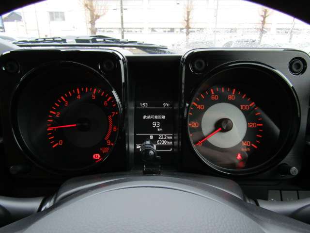 スズキ ジムニー 660 XC 4WD リフトUP オーバーフェンダー 5速MT 16AW 埼玉県の詳細画像 その13