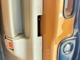 リヤドアには、チャイルドロック機能を装備。車内からはドアが開かなくできるので、小さなお子様とのドライブも安全です。