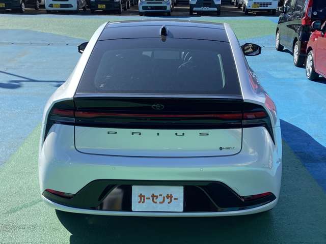 トヨタ プリウス 2.0 Z 登録済未使用車サンル-フパ-キングアシスト 熊本県の詳細画像 その12