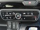 オートエアコンなので、スイッチひとつでオールシーズン快適に過ごすことができます。