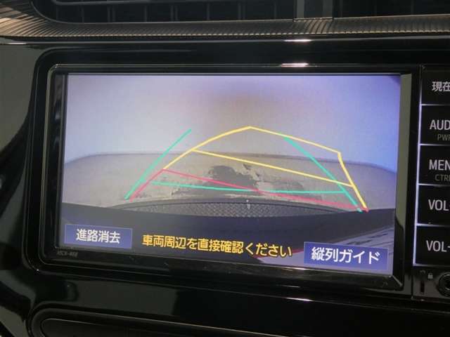 バックガイドモニターで、後方を確認しながら安心して駐車することができます。運転初心者も熟練者も必須の機能ですよ！