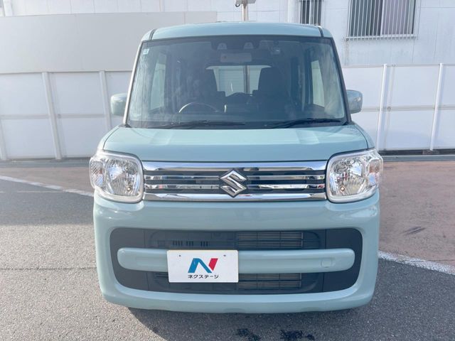 弊社では、全車『修復歴なし』のお車のみ取り扱っております。専任バイヤーによる厳選した仕入れの後、入庫後の車両チェックを行い、ネクステージが認定した高品質な中古車をご提供しております。