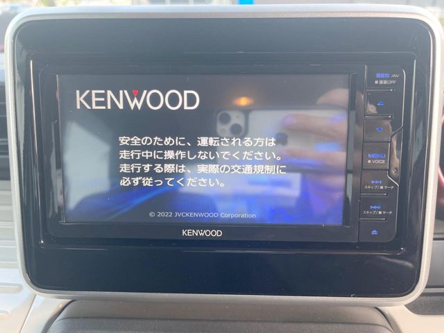 【ナビゲーション】使いやすいナビで目的地までしっかり案内してくれます。各種オーディオ再生機能も充実しており、お車の運転がさらに楽しくなります！！