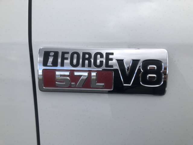 米国トヨタ タンドラ クルーマックス SR5 5.7 V8 フルカスタム/リフトアップ/アルミ/マフラ 岡山県の詳細画像 その8