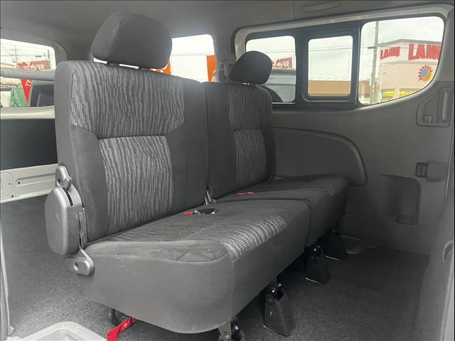 日産&nbsp;NV350キャラバン&nbsp;プレミアムGXターボ&nbsp;4WD 衝突軽減ブレーキ 全方位カメラ&nbsp;岐阜県の詳細画像&nbsp;その8