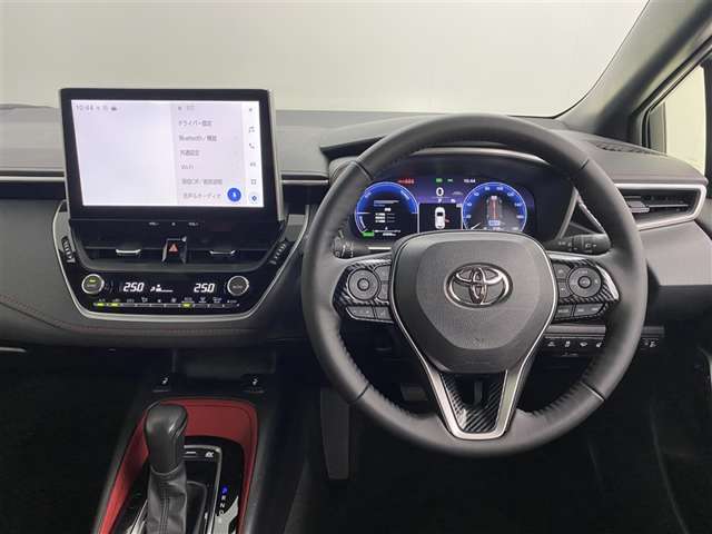 インパネはシンプルなデザイン。運転もしやすそう♪