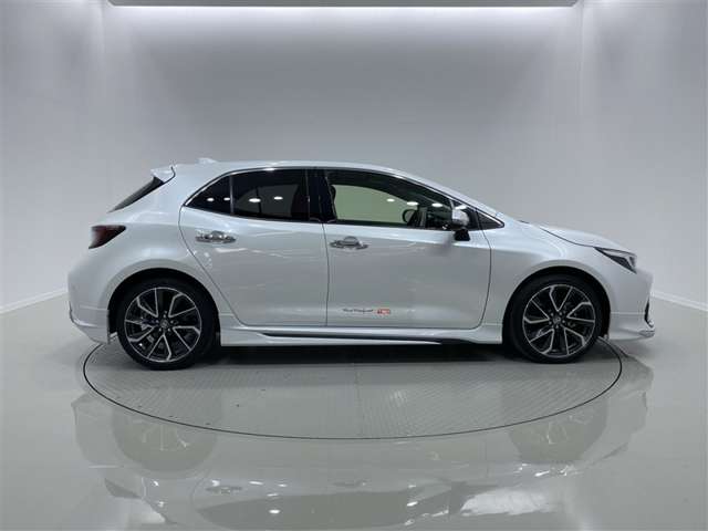 一目でわかる品質表示。厳しいチェックをクリアした高品質車両を揃えています。