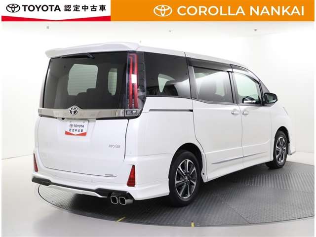 走りにこだわりながら収納力も持ち合わせたお車です。荷物を載せて軽快なドライブを楽しめますよ♪
