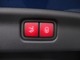 走行距離10,000～15,000kmもしくは1年ごとにメンテナンス・インジケータが点灯して点検時期をお知らせします。初回車検まで無料で点検を受けることが可能です。