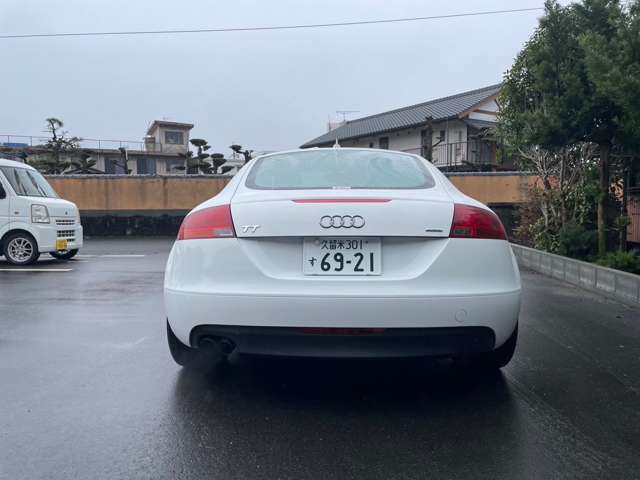 アウディ TT クーペ 2.0 TFSI クワトロ 4WD  福岡県の詳細画像 その10