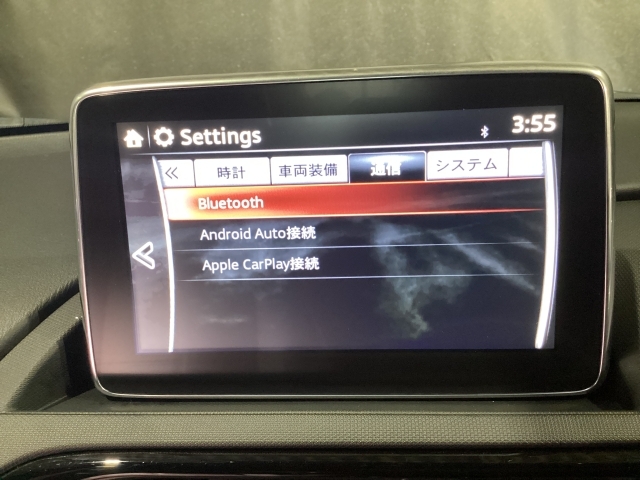Apple Carplay�EAndroid Auto�Ή��I�}�c�_ �R�l�N�g�i�R�}���_�[�R���g���[���j�ŃX�}�[�g�t�H���𑀍삵�āA�ʘb�A���y�𒮂�����A�}�b�v�ŖړI�n�𒲂ׂ邱�Ƃ��ł��܂��B
