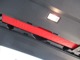 三角警告板（停止表示板）はテールゲートの中にあります。いざという時は荷物満載でもテールゲートを開け容易に取り出すことが可能です。