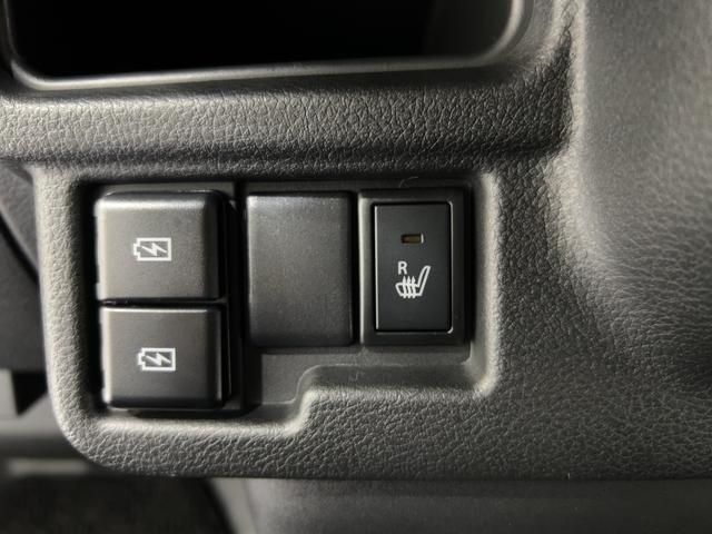 【シートヒーター】心も体も温めてくれるシートヒーター機能が付いています！寒い日でも快適に運転が出来ます♪