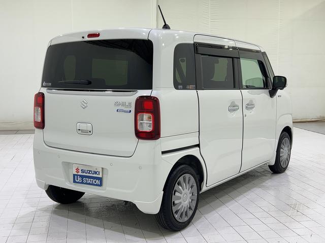 後席”両側”ワンアクション電動スライドドア装備！インパネのスイッチか車体のボタンをワンプッシュするだけで電動スライド！あまり知られていない事ですが、下り坂で閉める際に速度調整されるので安全なんです