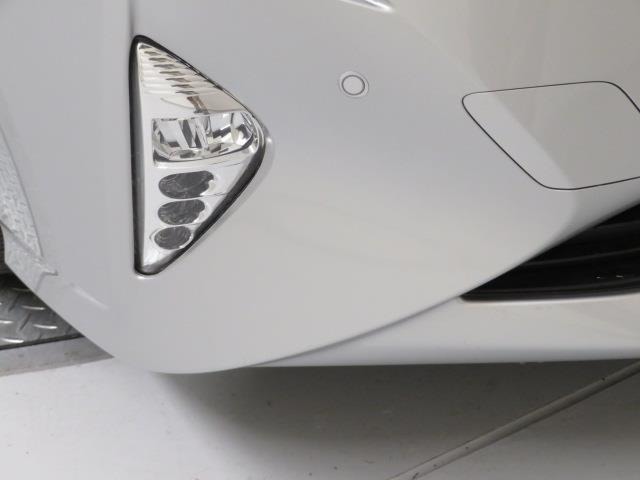 トヨタ プリウス プリウス S ワンオーナー サポカー Mナビ LED 岡山県の詳細画像 その12
