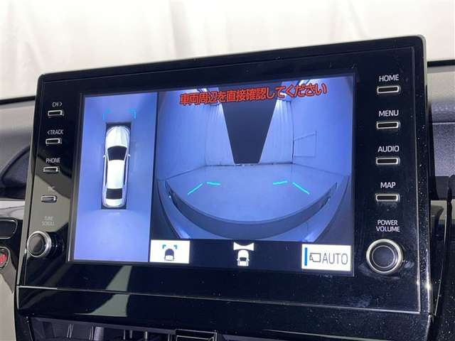 【フロントカメラ】運転席に座った状態で死角になりやすいクルマの前の様子まで確認でき安全ですね♪