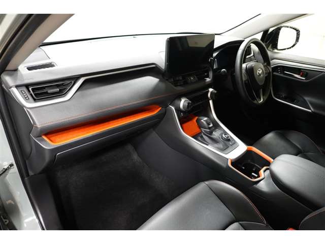 トヨタ&nbsp;RAV4&nbsp;2.0 アドベンチャー 4WD&nbsp;&nbsp;広島県の詳細画像&nbsp;その9