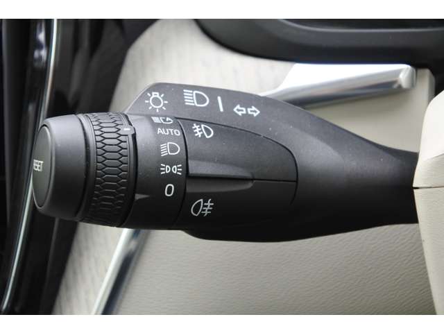 ボルボ XC60 リチャージ アルティメット T6 AWD プラグイン ハイブリッド 4WD ランニングボード グーグルマップ ACC 千葉県の詳細画像 その12