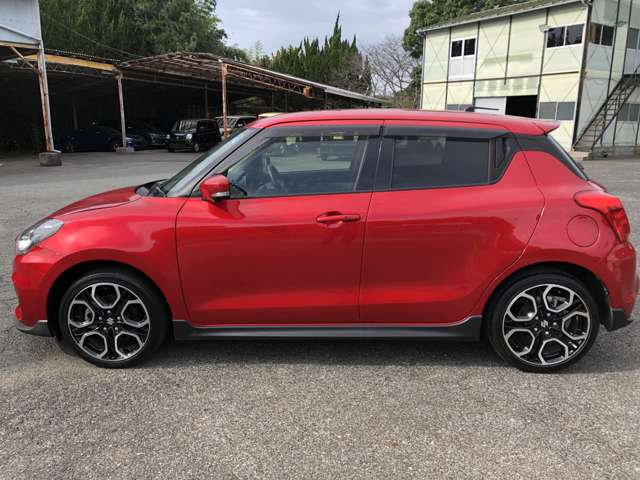 スズキ&nbsp;スイフト&nbsp;スポーツ 1.4 セーフティパッケージ装着車&nbsp;1年保証 6速ミッション 8インチナビ&nbsp;岡山県の詳細画像&nbsp;その3
