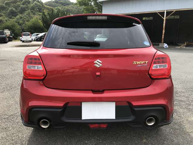 スズキ&nbsp;スイフト&nbsp;スポーツ 1.4 セーフティパッケージ装着車&nbsp;1年保証 6速ミッション 8インチナビ&nbsp;岡山県の詳細画像&nbsp;その5