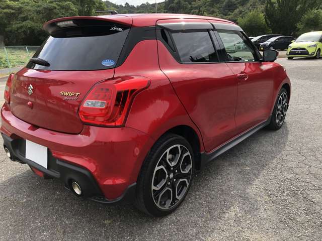 スズキ&nbsp;スイフト&nbsp;スポーツ 1.4 セーフティパッケージ装着車&nbsp;1年保証 6速ミッション 8インチナビ&nbsp;岡山県の詳細画像&nbsp;その6