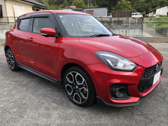 スズキ&nbsp;スイフト&nbsp;スポーツ 1.4 セーフティパッケージ装着車&nbsp;1年保証 6速ミッション 8インチナビ&nbsp;岡山県の詳細画像&nbsp;その8