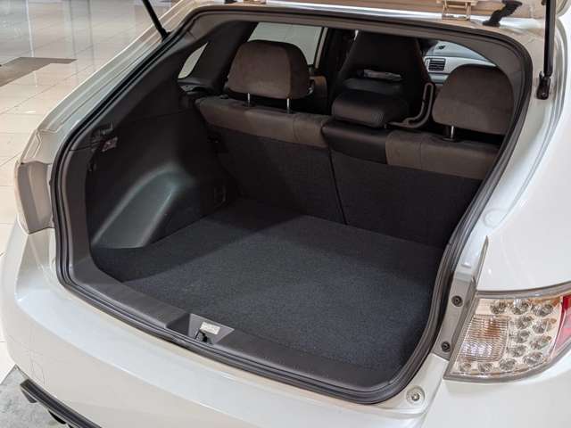 2008 Subaru Impreza Hatchback STI – thumbnail 26