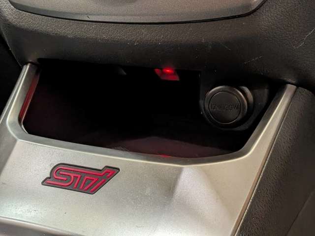 2008 Subaru Impreza Hatchback STI – thumbnail 34
