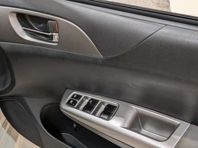2008 Subaru Impreza Hatchback STI – thumbnail 47