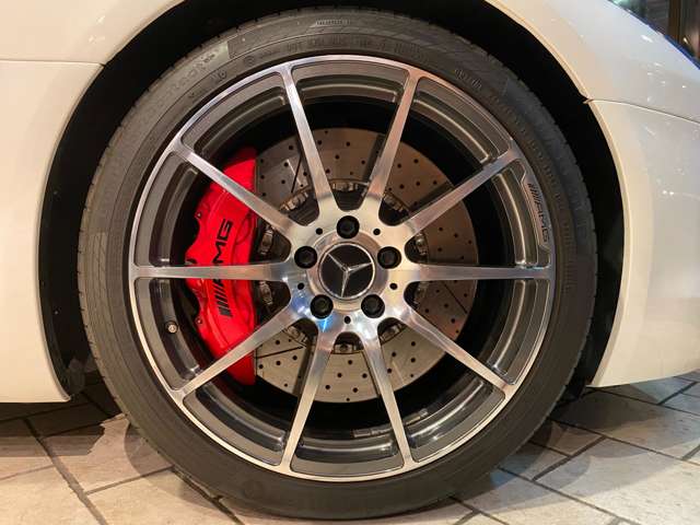 ＡＭＧ SLSクラスロードスター SLS AMG GT ツートンレザーカーボンインテリア 東京都の詳細画像 その6
