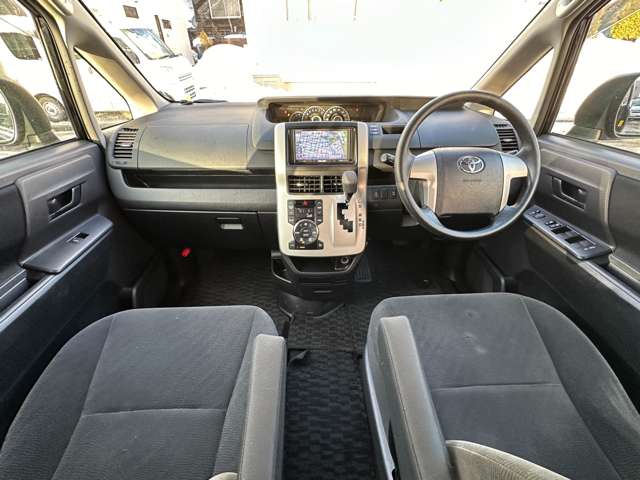 トヨタ ノア 2.0 X 4WD 道外仕入 片側パワースライドドア ETC 北海道の詳細画像 その18
