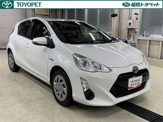 中古車の総合評価や内外装の状態などをひと目でわかるよう、トヨタ車のプロの検査員が実施した「車両検査証明書」をご用意しています。
