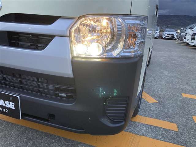 トヨタ ハイエースバン 2.0 DX ロング 衝突軽減ブレーキ・ナビ・バックカメラ 神奈川県の詳細画像 その6