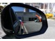 BLIS：自車の死角にいる車両や追い越そうとする車両をオレンジ色のランプの点灯・点滅で教えてくれ、事故を未然に防ぎます。