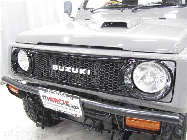 スズキ ジムニー 660 ランドベンチャー 4WD 全塗装ミディアムグレー 丸目グリル 北海道の詳細画像 その6