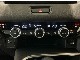 オートエアコンは左右席で独立温度コントロールが可能です。運転席はキンキンに冷やして助手席はマイルドにと言った設定が可能です☆暑さ寒さでケンカすることもなくなりますね♪