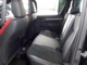 【後部座席】セカンドシートは足元も快適なスペースを確保しくつろぎの空間となっています☆大人二人が乗っても十分なスペースが確保されていますよ！