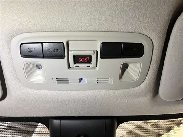 各種スイッチ類です