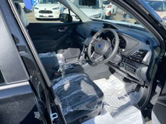 スバル フォレスター 2.0 X エディション 4WD パワーリヤゲート ルーフレール付 茨城県の詳細画像 その14